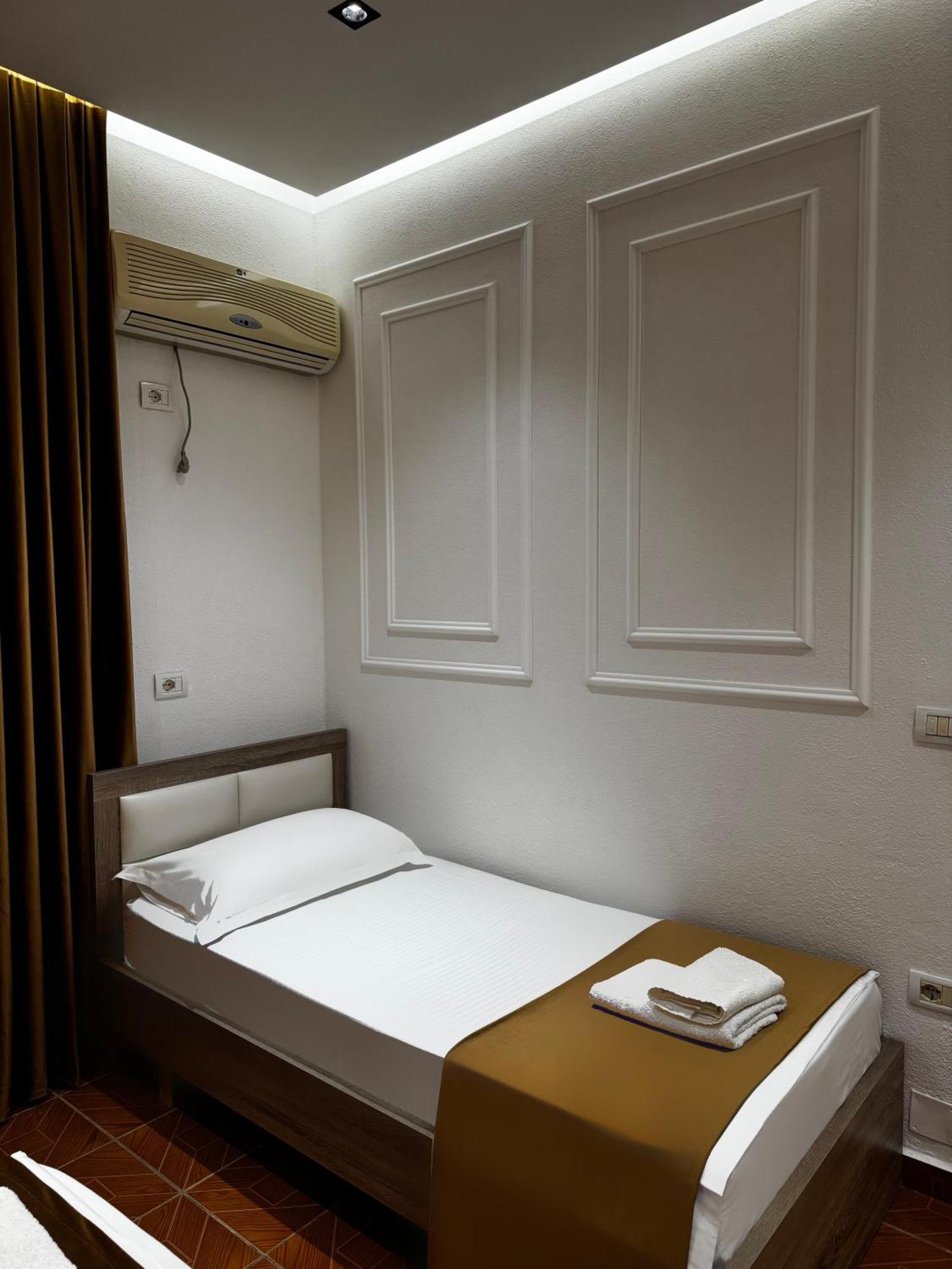 Apartments Costa Azzurra Velipoje Ngoại thất bức ảnh