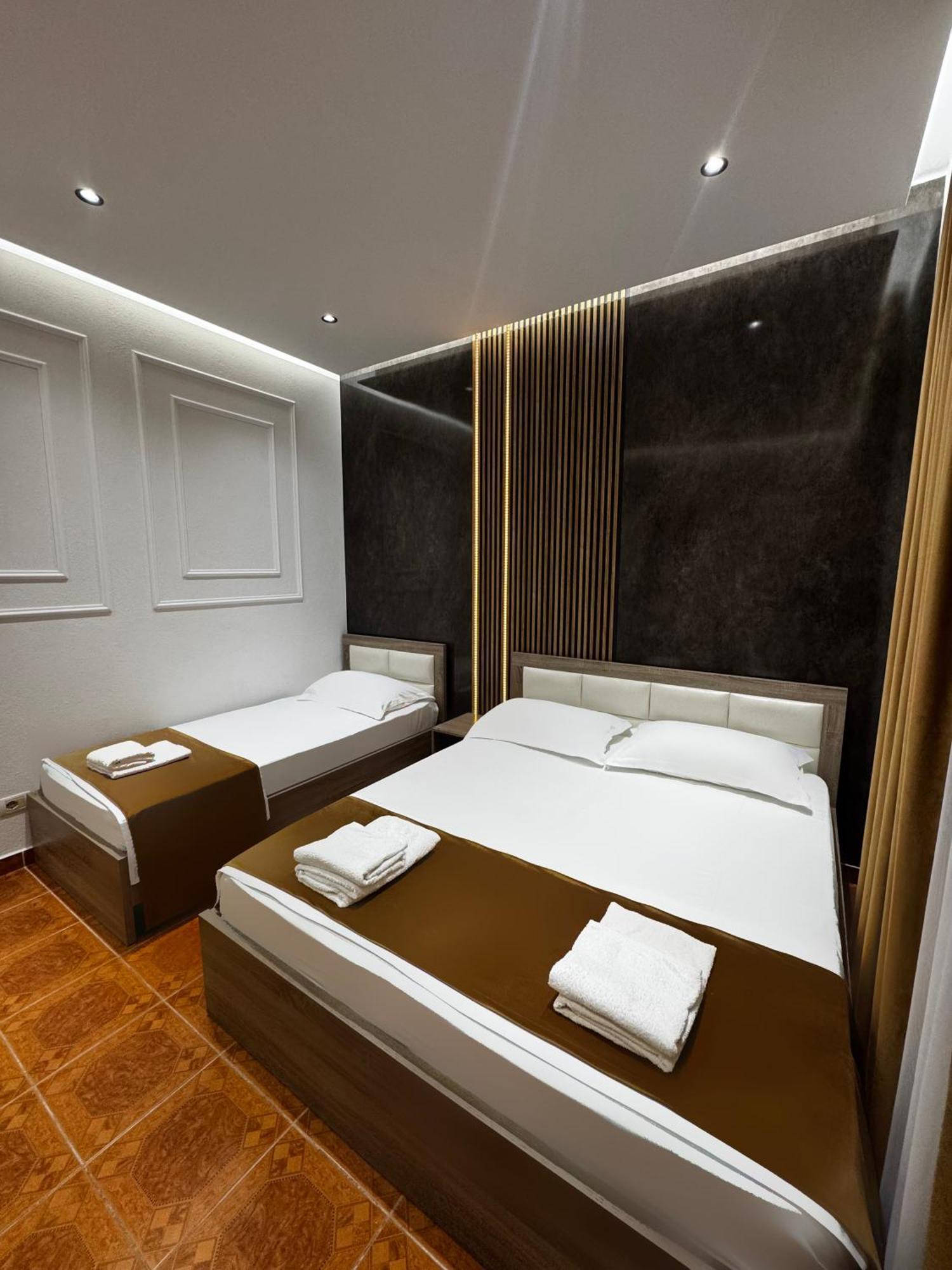 Apartments Costa Azzurra Velipoje Ngoại thất bức ảnh