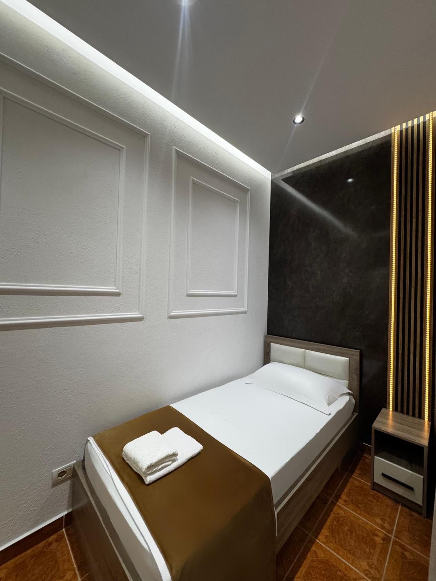 Apartments Costa Azzurra Velipoje Ngoại thất bức ảnh